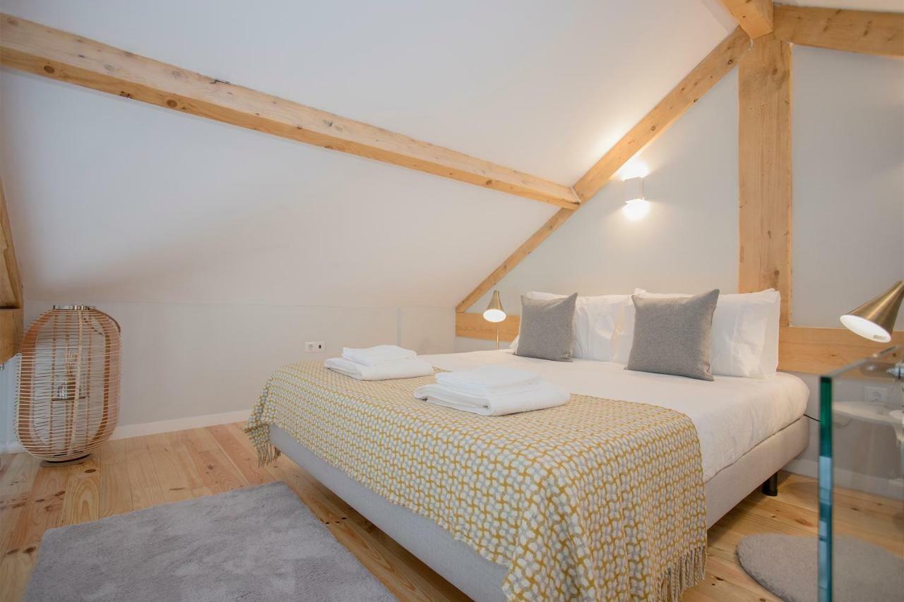 Apartament Liiiving In - Santa Catarina Mezzanine